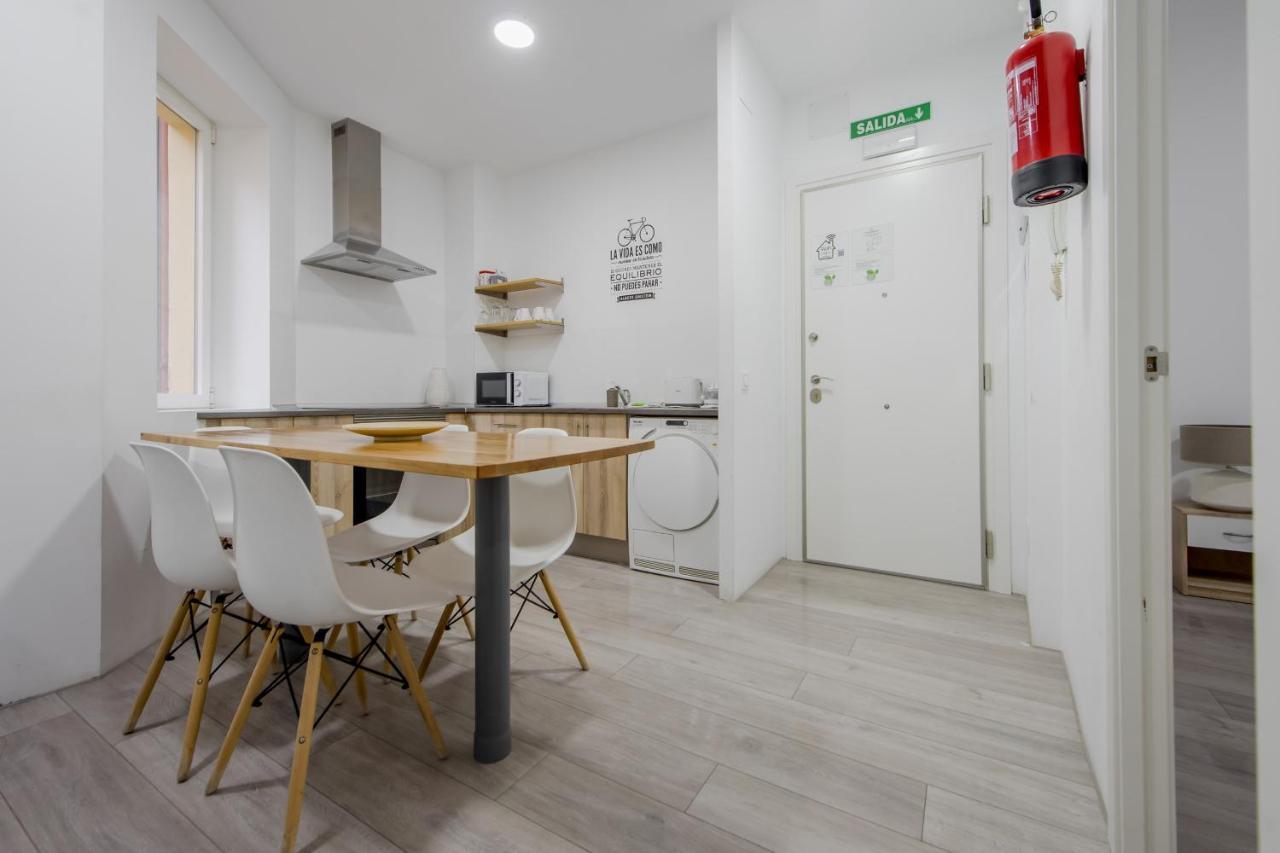 Cozy Apartamento En La Latina, El Centro De Madrid Apartamento Exterior foto